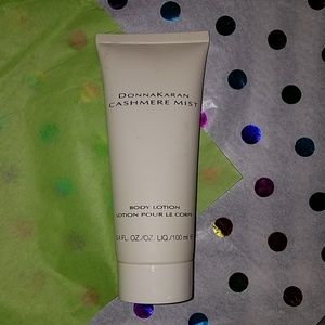 New donna karan cashmere mist